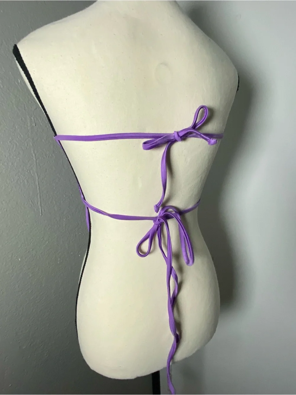 Frankie’s Bikinis Purple Handkerchief Bikini Top Size Small